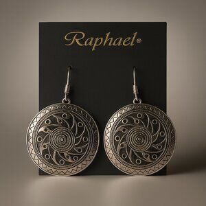 Intricate Silver Drop Earrings – Lightweight Women’s Fashion Statement Jewelry